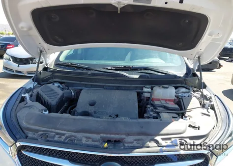 2021 Buick Enclave Awd Premium z USA, uszkodzony, nr VIN 5GAEVBKWXMJ266471